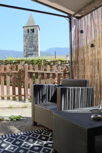 Photo de la galerie de l'établissement La Buissonnière - Petit studio avec jardin & entrée indépendante, à Miglos