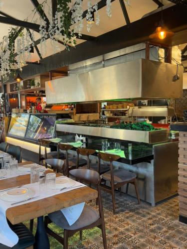 Restoran atau tempat lain untuk makan di Bohem Hotel