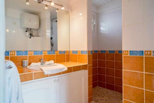 Un baño de Les Balcons d'Oyster Pond
