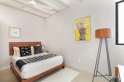 Katil atau katil-katil dalam bilik di Hola Donceles Suites