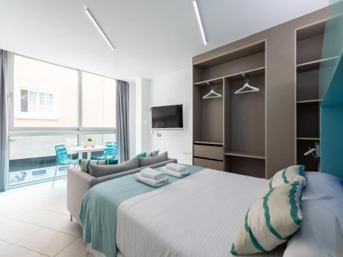 Studio in Las Palmas near Playa de Las Canteras