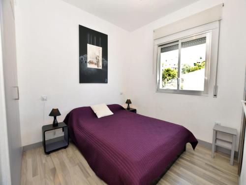 Apartment in Roses with Sea & Mountain Views