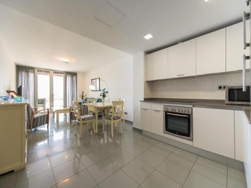 Apartment on Las Canteras Beach with Ocean Views
