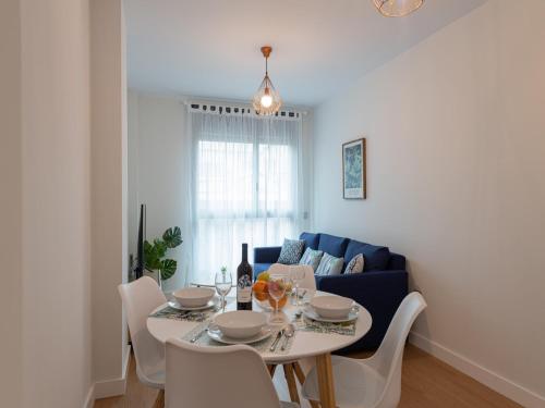 Apartment in Las Palmas by Playa de Las Canteras