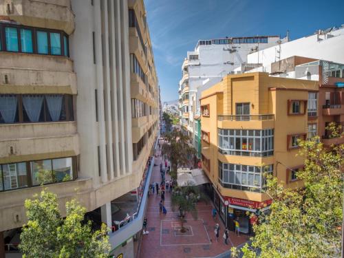 Apartment by Playa de Las Canteras Beach