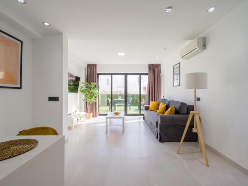Apartment in Las Palmas with Spacious Terrace