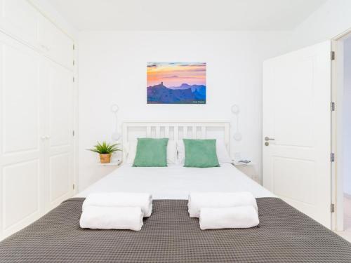 Seafront Apartment in Las Palmas by Playa Canteras