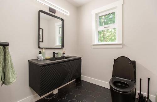 Fotografie z fotogalerie ubytování Modern 5BR Luxury Getaway v destinaci Cobble Hill