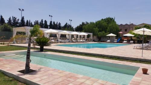 Πισίνα στο ή κοντά στο Case Barolo