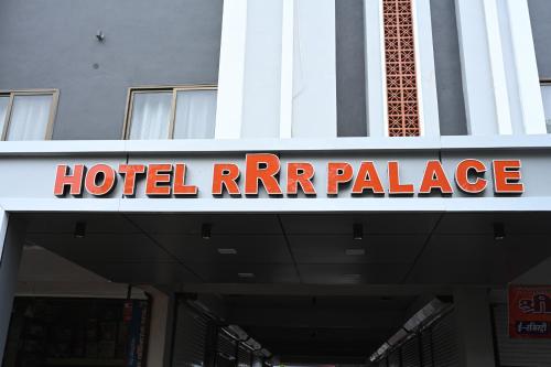 El edificio en el que está el hotel
