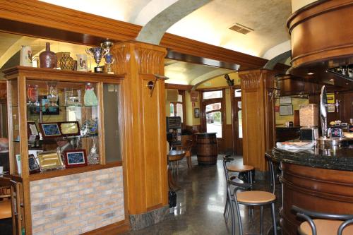 Ο χώρος του lounge ή του μπαρ στο Hostal Casa Perico