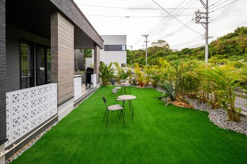 Taman di luar villa名護の森