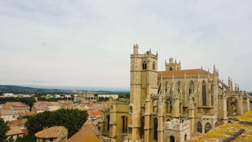 Photo de la galerie de l'établissement T2 contemporain centre ville, à Narbonne