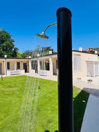 Jardín al aire libre en Affittacamere Lumal