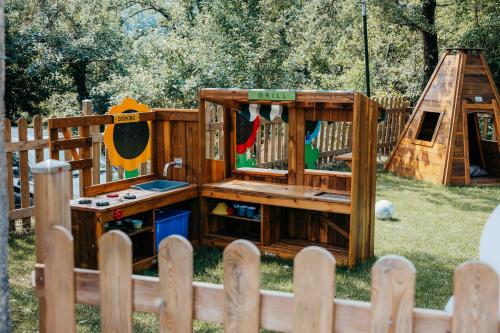 Herní místnost nebo prostor pro děti v ubytování Resort Ombreseda