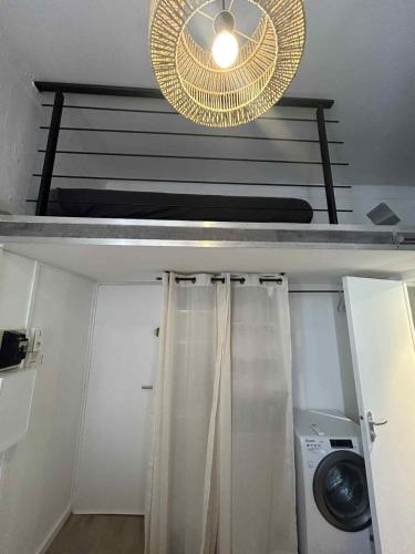 Juan Les Pins Centre, 3-person studio with mezzanine