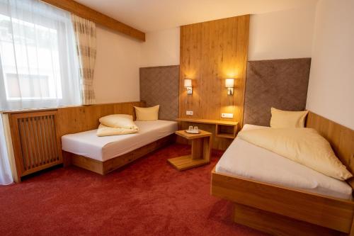 Hotel Persura photo 2