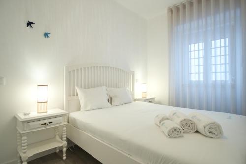 Charming 3BR in the Heart of Town by Feel Nazaré
