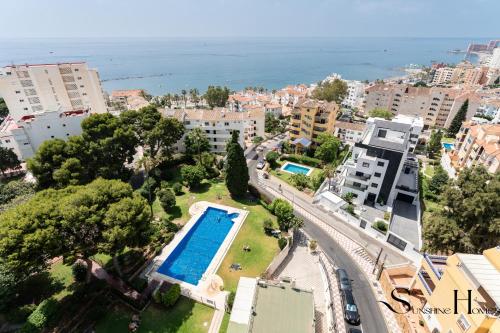 Andalusian Style 3 Bd Apartment with Sea Views in Central Benalmadena
