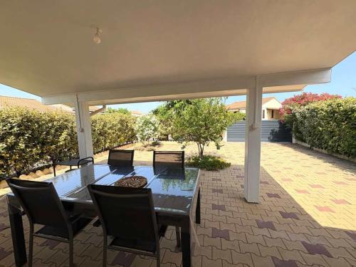 Balkoni atau teres di Valras'Loc - Entre Plage et Piscine
