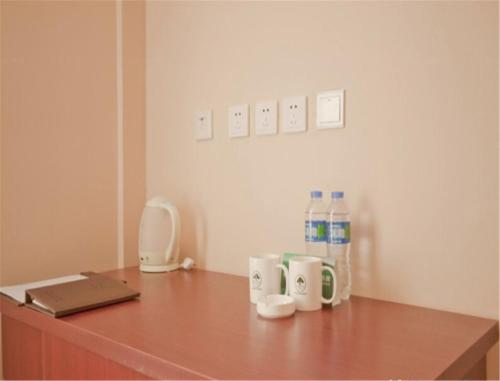Fotografie z fotogalerie ubytování GreenTree Inn Liaoning Dalian Railway Station South Shengli Square Express Hotel v destinaci Dalian