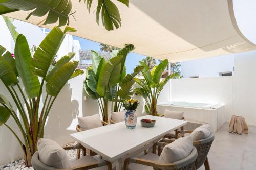 VILLA CELIA