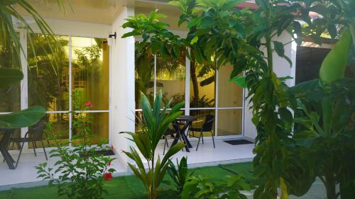 Un jardín fuera de Vegas Thoddoo Maldives