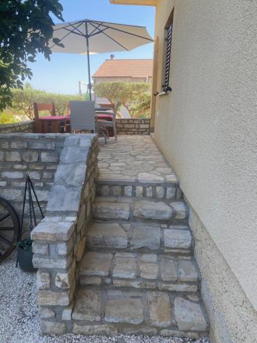 Balkón nebo terasa v ubytování Gariful