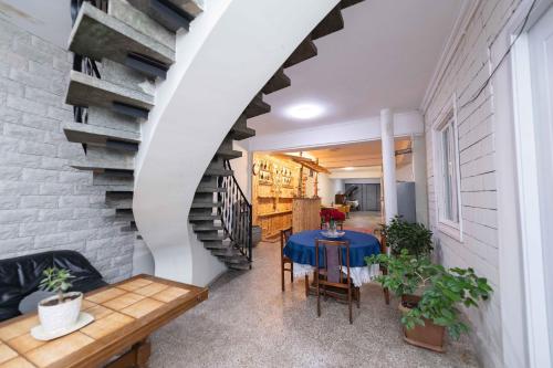 Una cocina o cocineta en Anna's Guest House