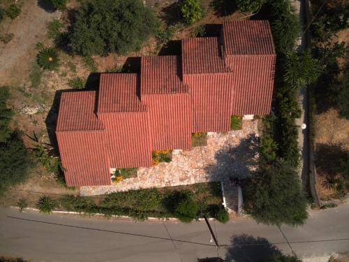 Το κτήριο όπου στεγάζεται  το διαμέρισμα