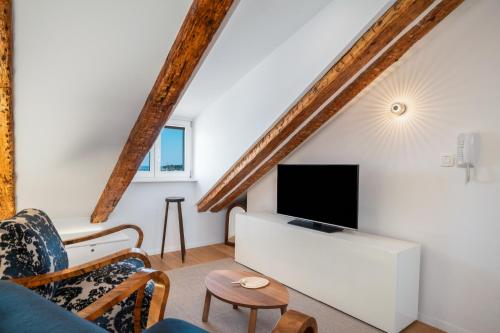 Luxury apartment Blue on Riva promenade