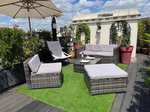 DERNIER ETAGE TERRASSE Pte St Coud