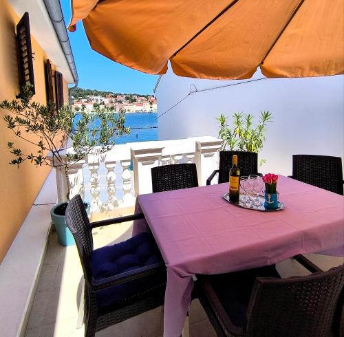 Pleasant apartment with Seaview