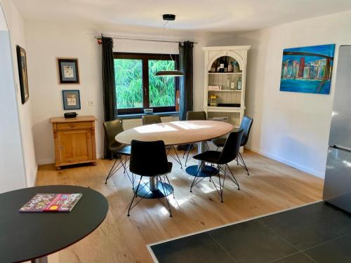 Posezení v ubytování Ferienwohnung Gräfendhron
