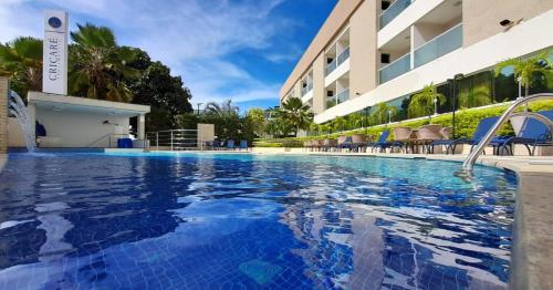 Kolam renang di atau dekat dengan Cricaré Praia Hotel