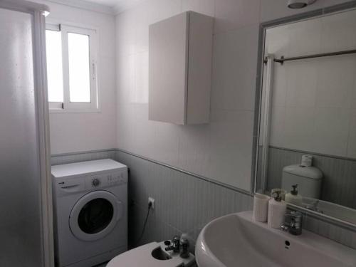 Flamingo, Los Locos, Sea View, Pool, Parking, WIFI,
