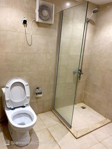 Vannituba majutusasutuses فندق مواسم الخير الدولية