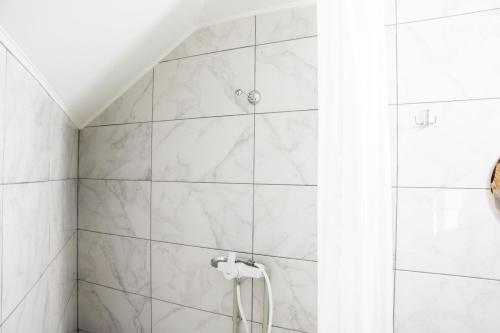 Koupelna v ubytování Hotel BILYI AIST