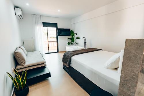 Luxury Superior Suite in Glyfada