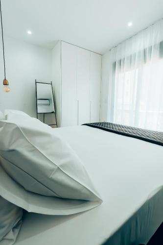 Dreamy Glyfada Apartment