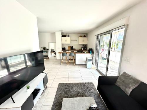 Apartment lumineux et moderne - Port Marianne
