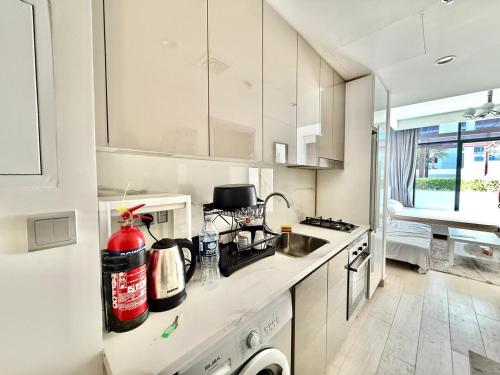 Kuhinja ili čajna kuhinja u objektu Luxury studio appartment