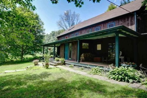 Κήπος έξω από το Chestnut Hill Farm