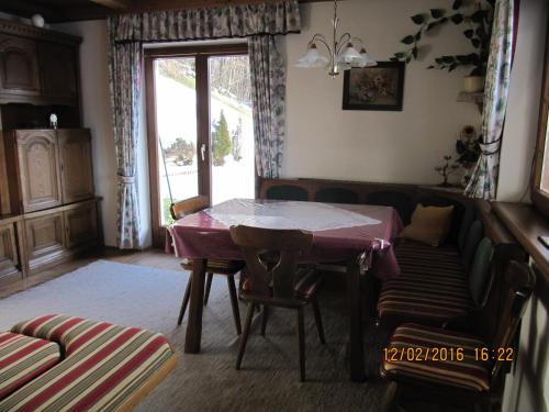 Fotografie z fotogalerie ubytování Ferienwohnung Wörndl v destinaci Faistenau