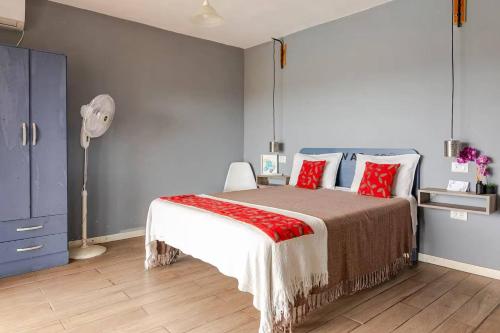 Postel nebo postele na pokoji v ubytování Casa Dos Lunas