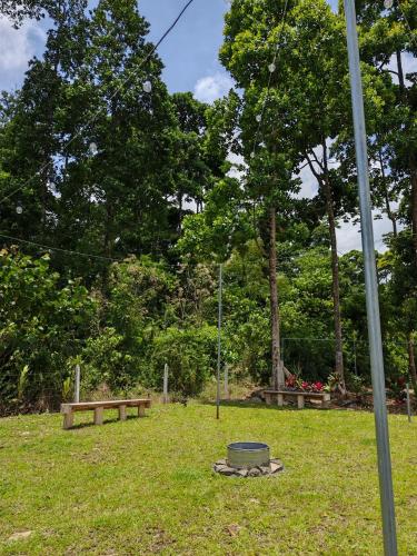 Gallery image of Tropical Crystal House in Guápiles