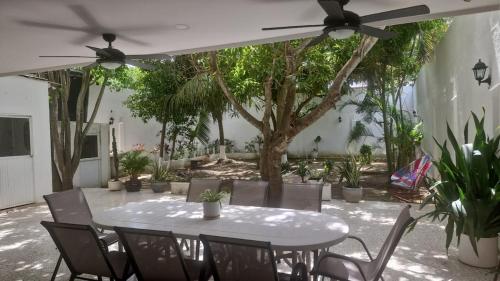 Zahrada ubytování Casa Patio de Torices, Near City Center