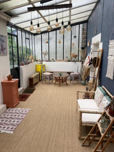 cosy house with garden near city center