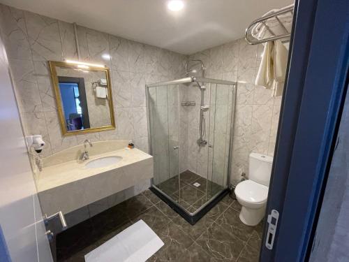 Un baño de HANN OTEL
