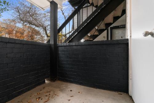 Gambar di galeri bagi Furnished Apartments in University Hills di Austin